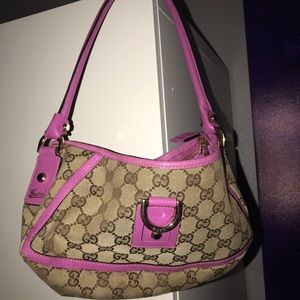Small Gucci purse